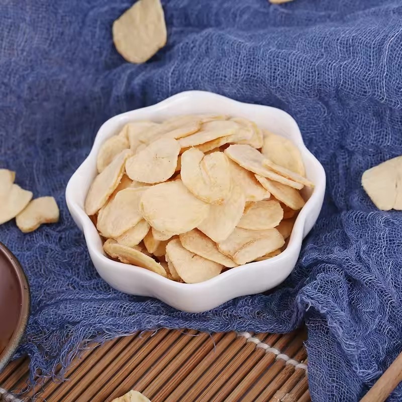 Create Culinary Masterpieces with Natural Flavor Fried Garlic Flakes