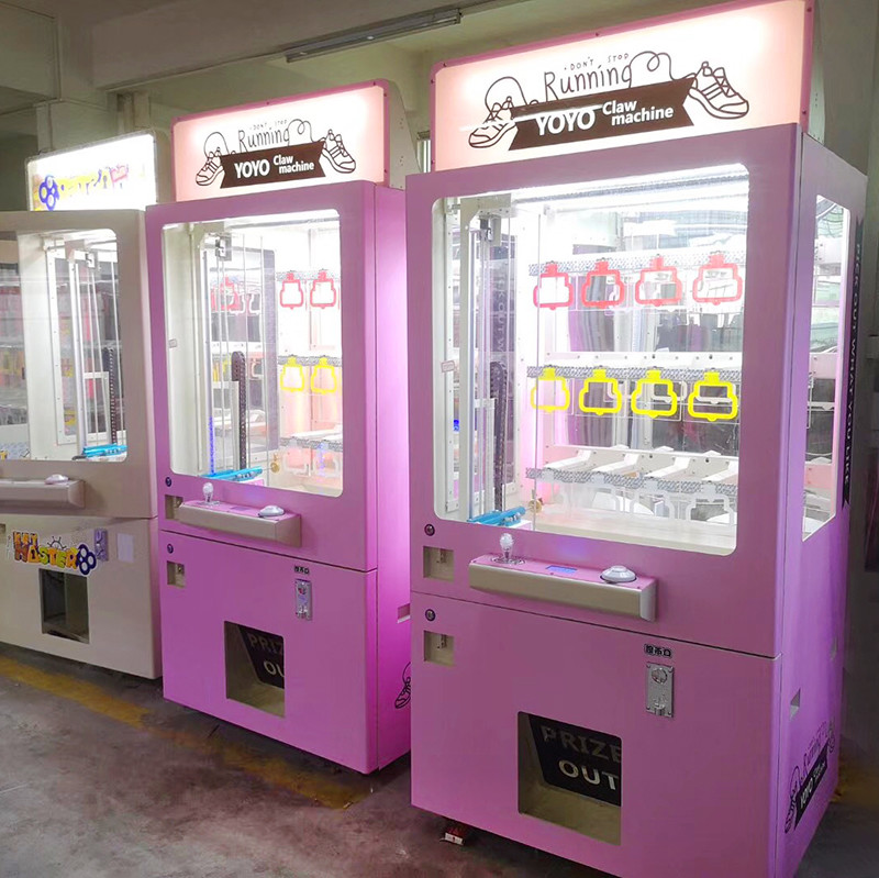 9 Hole Key master Gift Machine Coin Operated Key Master Push Shoes Gifts Machine Prize Redemption
