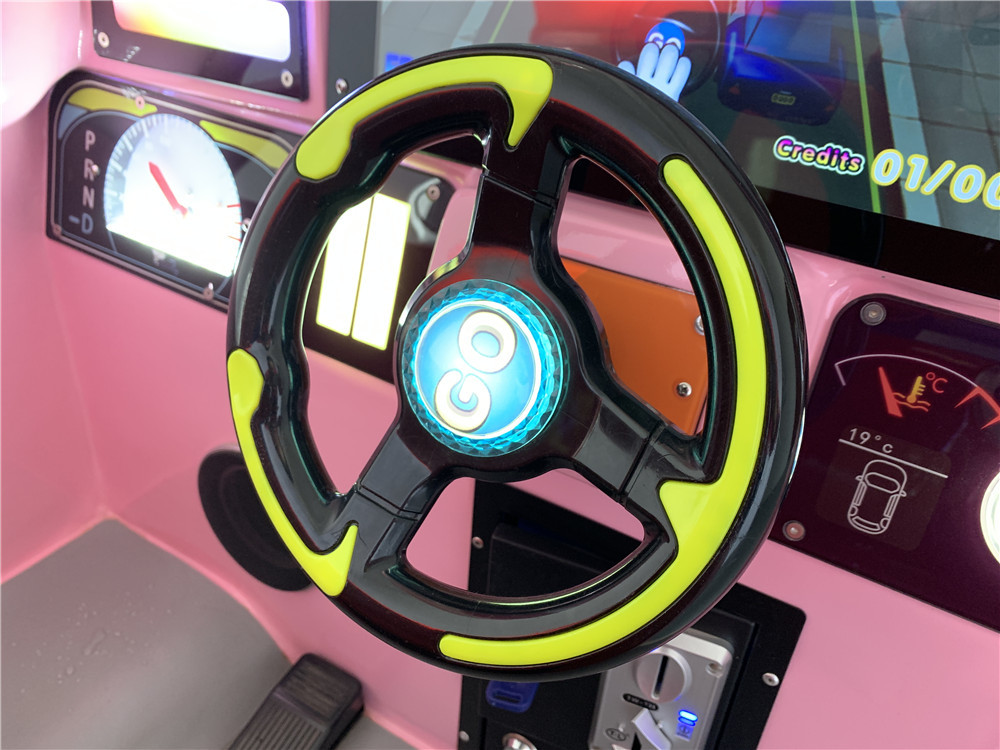 Mp4 Video Kiddie Ride On Arcade Machine With Giraffe Minion Spaceship Theme
