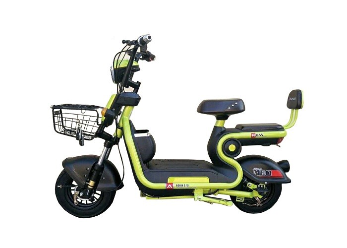 Yellow Electric Moped Street Bike Moped Pedal Bike High Performance