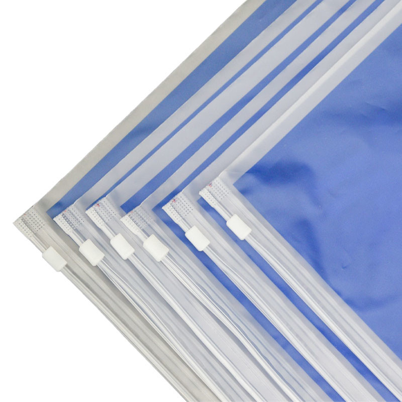 Plastic Zipper Bags With High Durability And Convenient Design For Packing