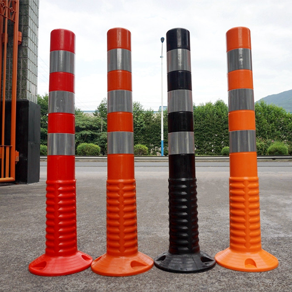 Roadway Safety High Visible Reflective Red PE Traffic Cones For Traffic Control