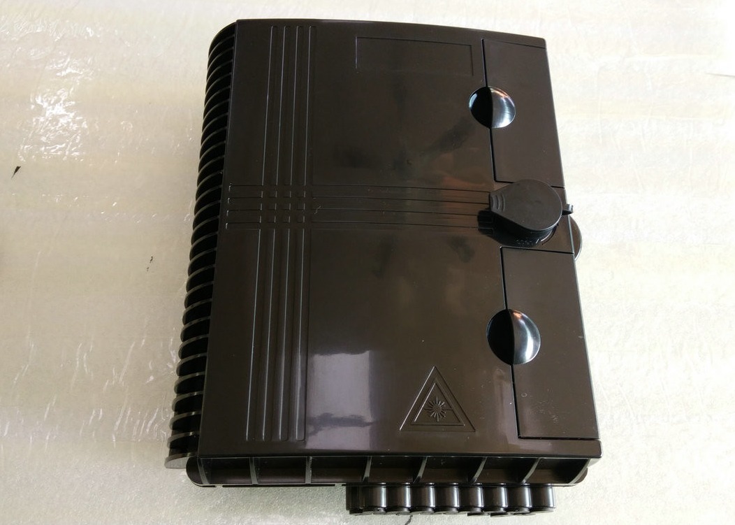 Wall Mount ABS 16cores FTTH Fiber Optic Terminal Box IP65