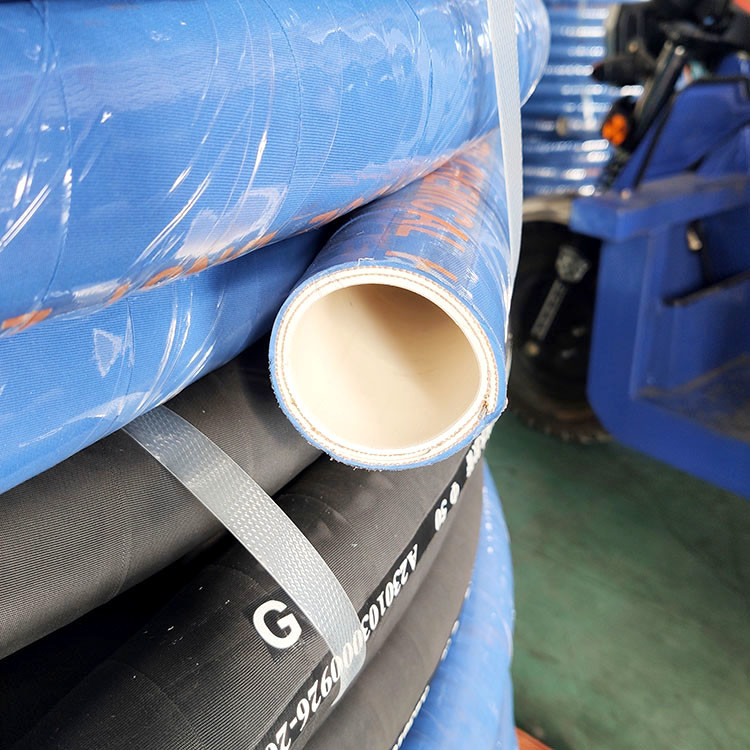 Acid Resistant Chemical Transfer Hose , XLPE Solvent Suction Rubber Hose