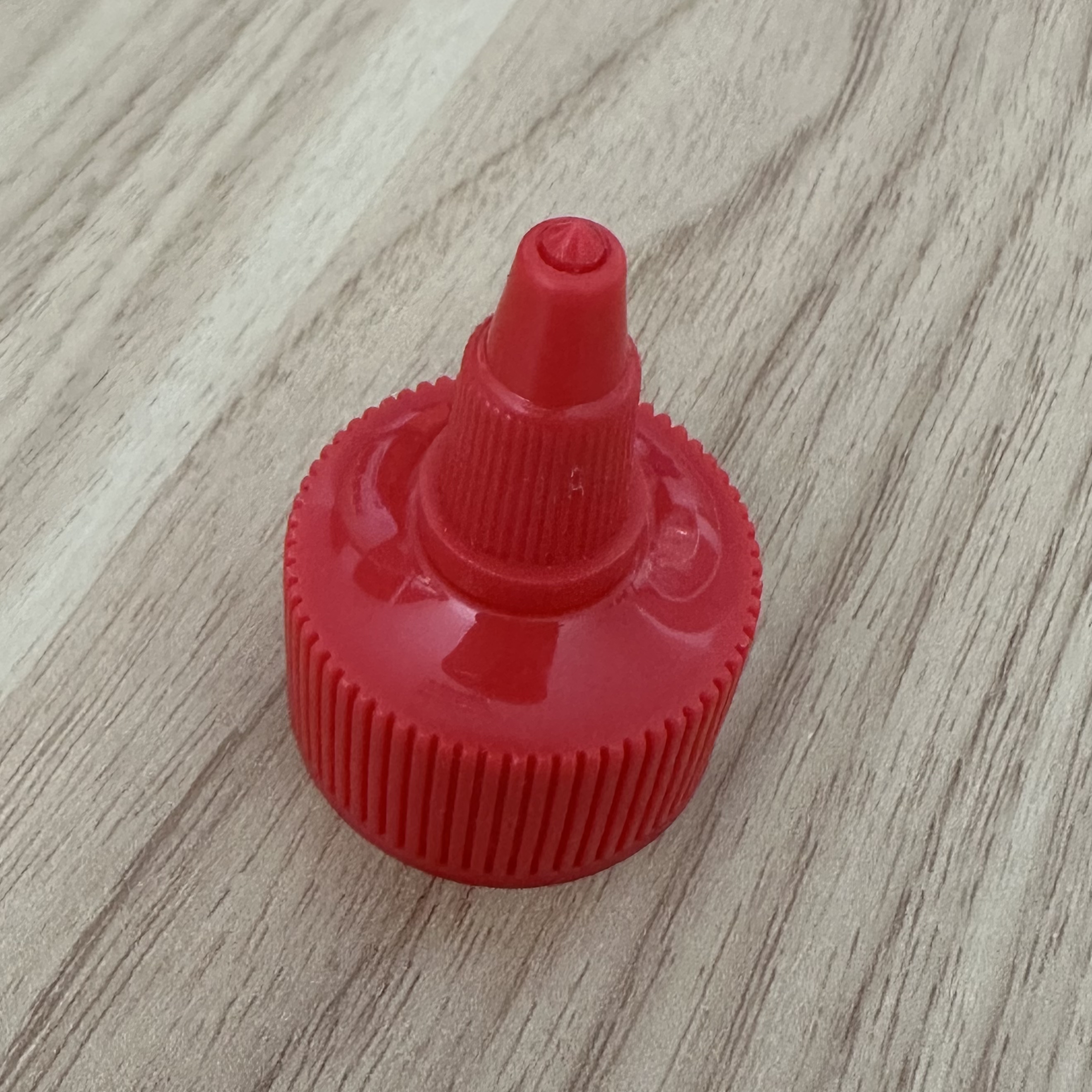 28/410 Squeeze Bottle Cap Red Dropped Twist Top Cap for Liqui Bottle Durable Design