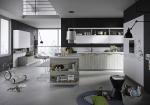 Customized Italian Furniture Complete Smart Wood Kitchen Cabinets with Veneer