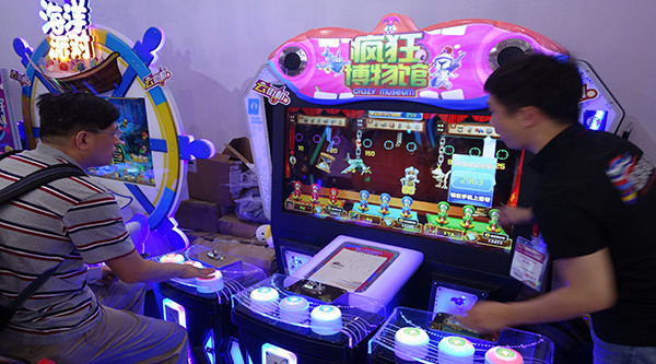 Shooting Zombies Arcade Dart Machine Coin Operated Game Crazy Museum
