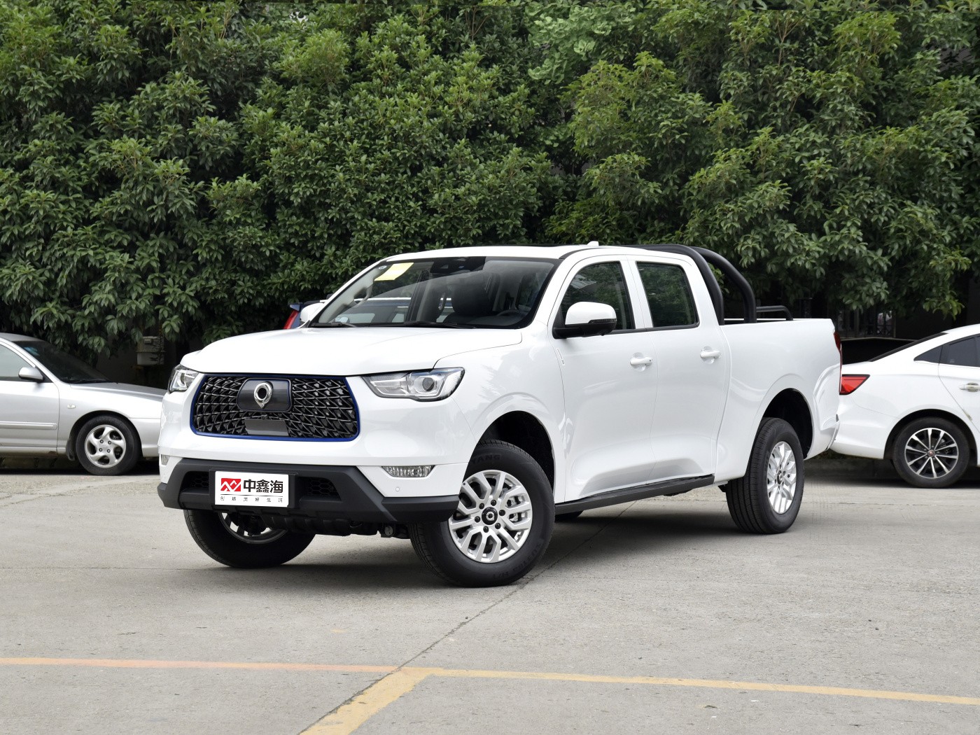 China's sales king GWM electric pickup truck Cannon EV four-door five-seater driving range of 405KM EV pickup truck