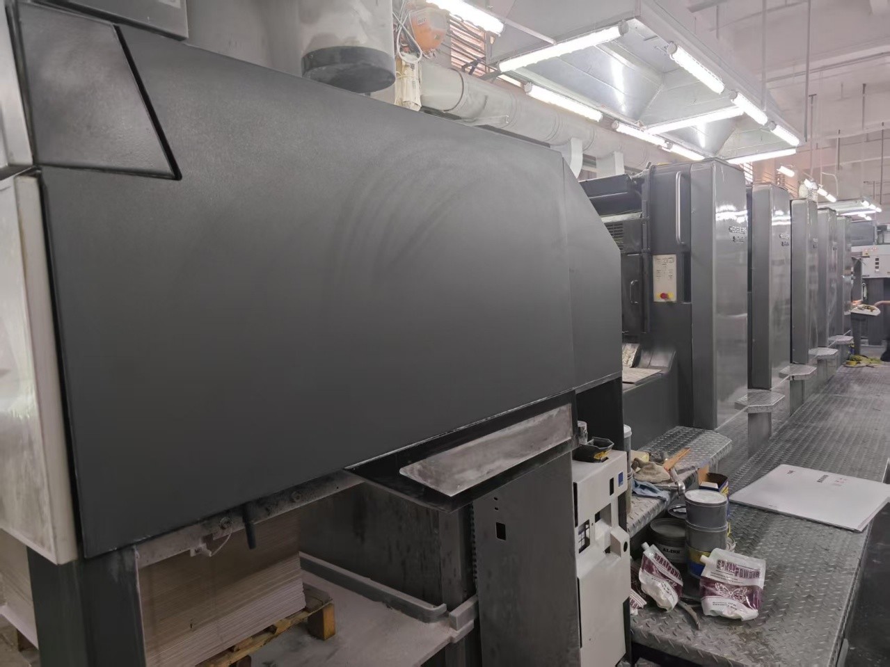 CD102-5 Offset Printing Machine in 2002