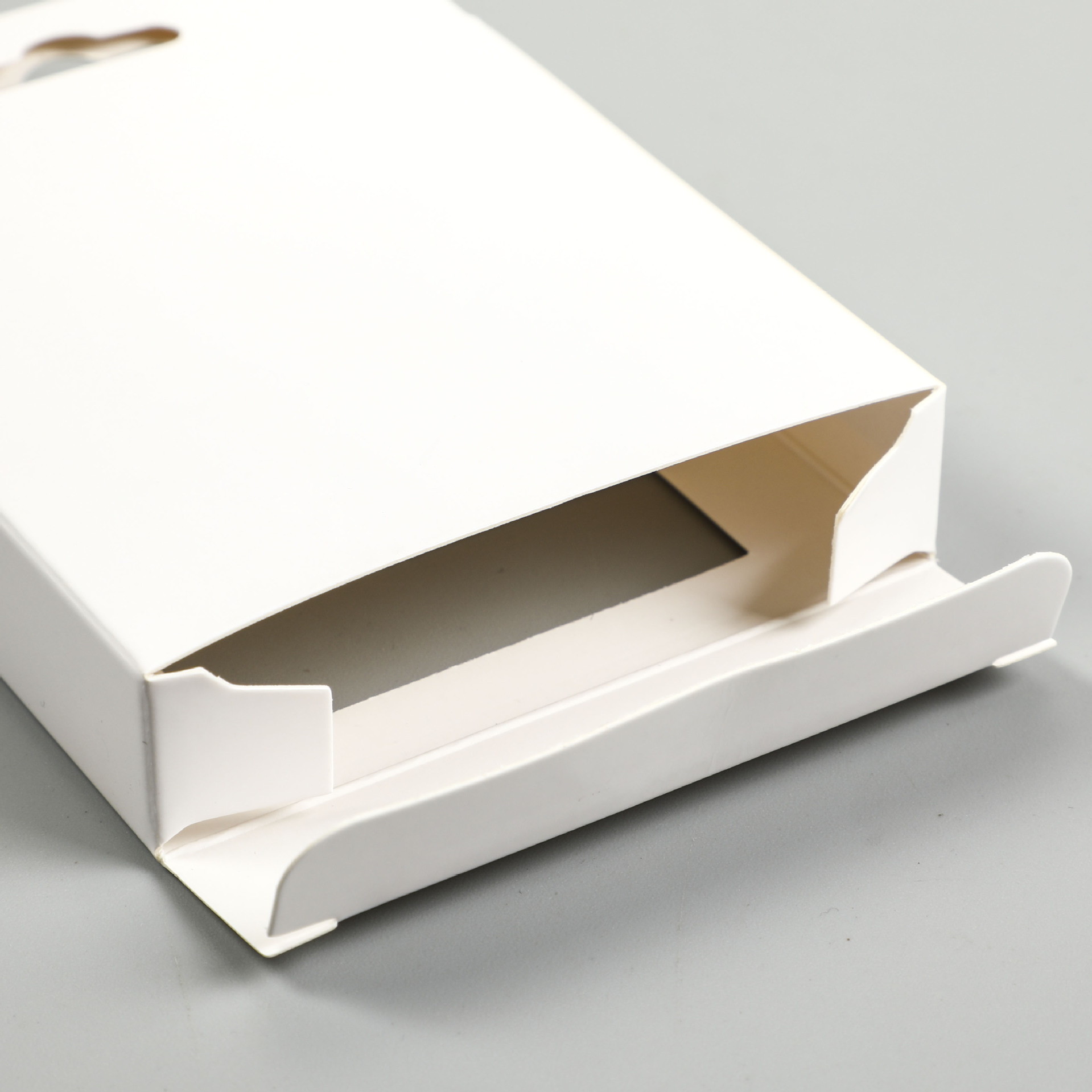 Recycled Materials Square Electronic Data Cable Earphone Packaging Cardboard Paper Box