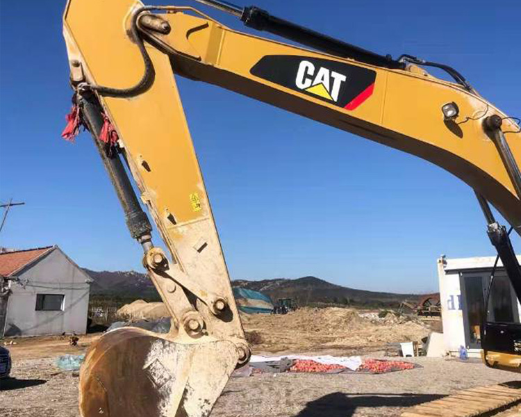 1.34m3 Bucket Capacity Used Cat 323d2 Excavator 323D2 for Construction Digging