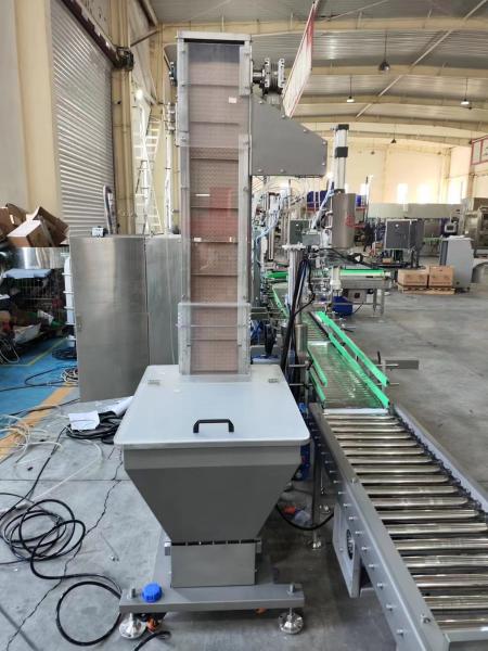 Precision Liquid Filling Machine Series With 4-12 Nozzles Chemical Products