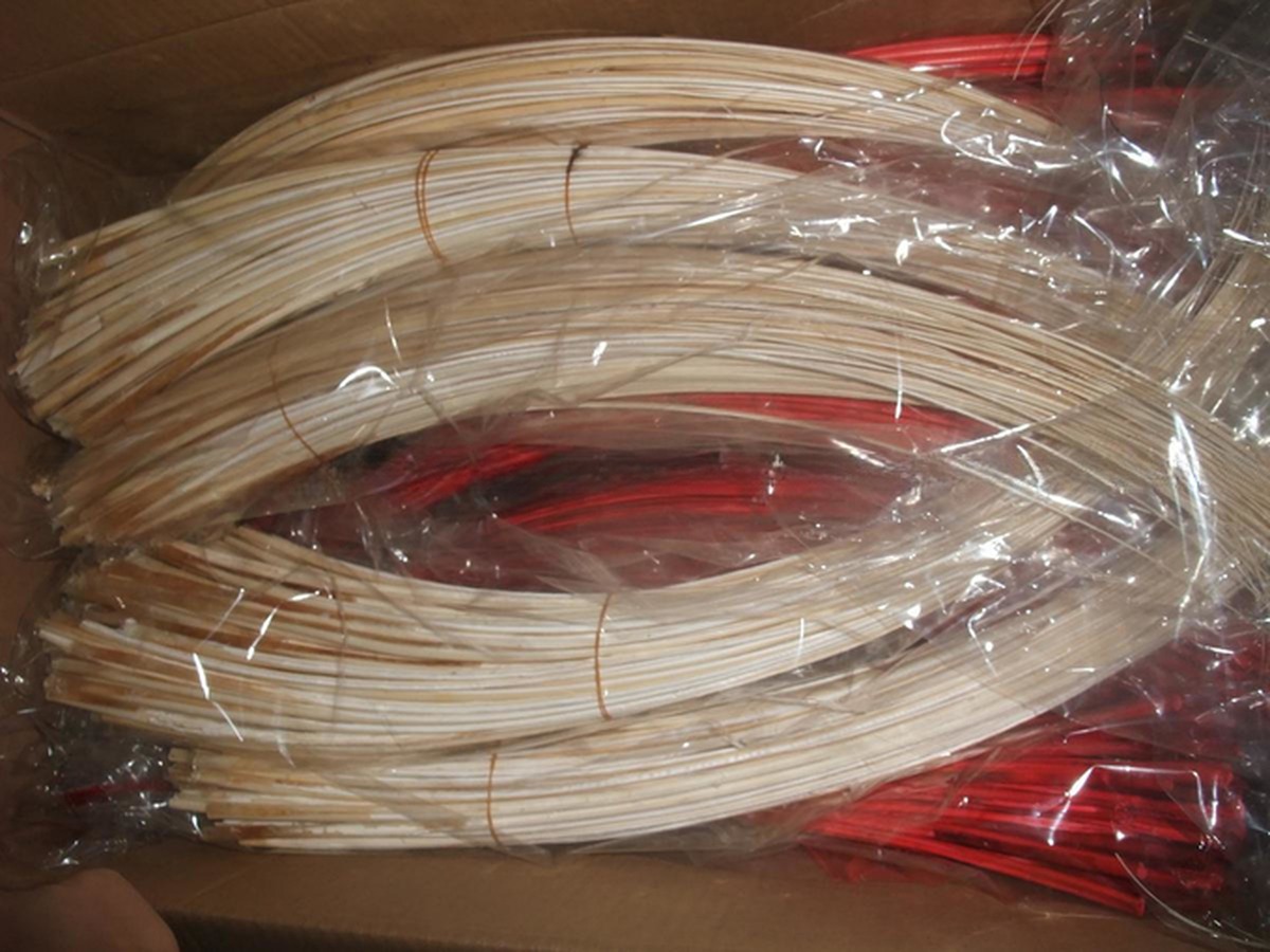 Create Stunning Decorations with Our FEDEX Shipping Ostrich Feather Quill