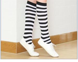 Quality 2015 Hot selling classic stripe patterned design cozy polyester long stockings for ladies wholesale