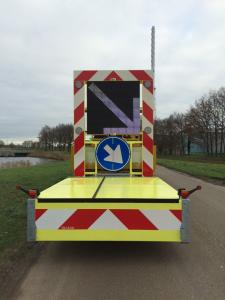 Quality LED Lane Traffic Management Signs , Digital Road Signs With Double Digital Light Sensors wholesale