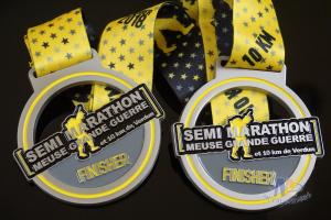 Quality Semi Marathon 10KM Custom Sports Medals Soft Enamel Medallion With Ribbon wholesale