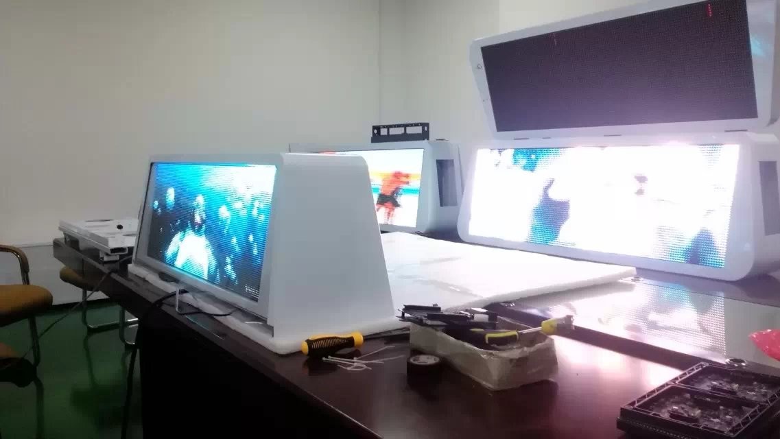 P5High Brightness 2-3 Years Warranty Outdoor full color Advertising Taxi Top LED Screen