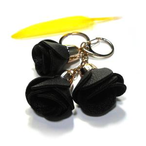 Quality Black 36g Leather Rose Keychain , Hand Stitched Promotional Leather Keyrings wholesale
