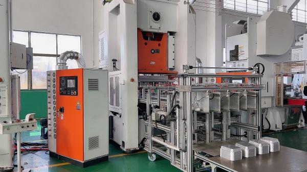 ISO 9001 Certified 80TON Capacity 12000pcs/hour Fully Automatic Aluminum Foil