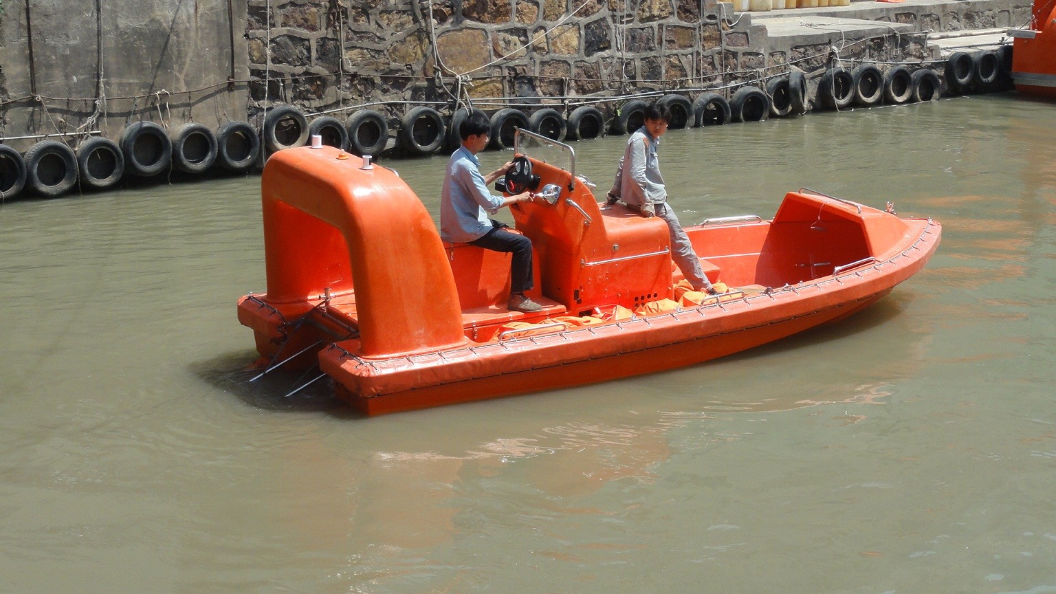 Safety 6 Persons Fast Rescue Boats GRP Lifeboats Reinforced Fiberglass Material