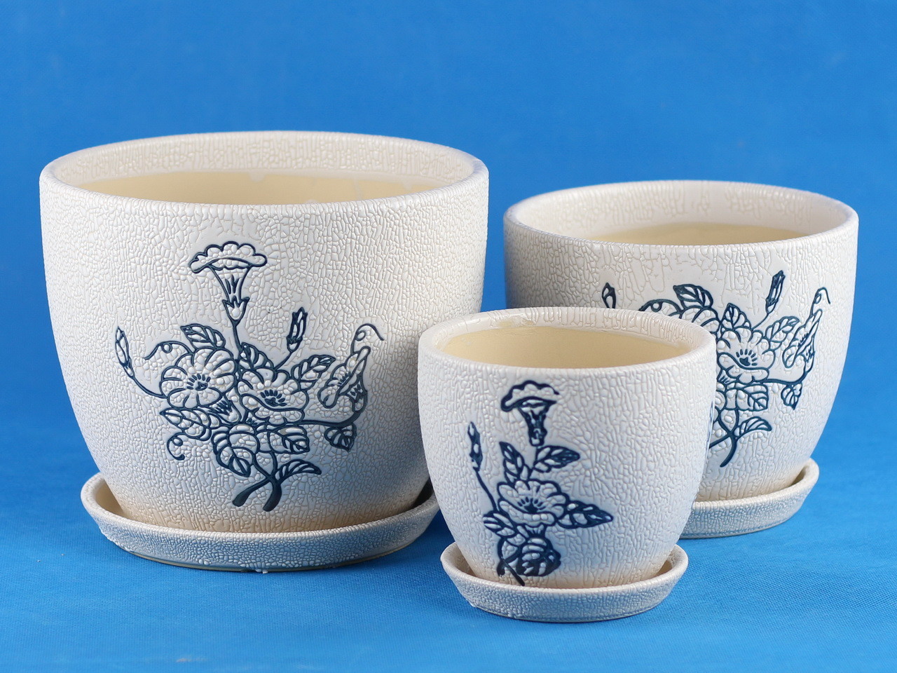 Beauty And Functionality Of Ceramic Pots For Any Plant Shop Small Size