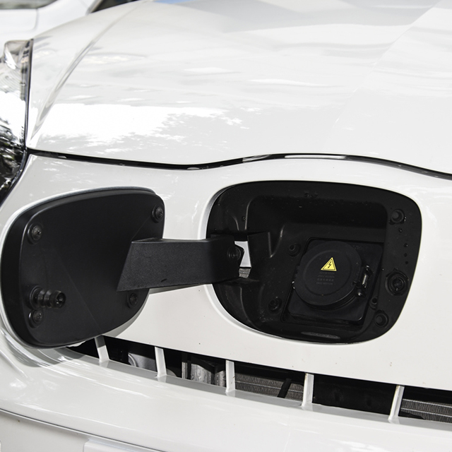 Front Suspension MacPhersan Type Independent Saic Roewe Clever Electric Mini Car for Adults 4 Seater Energy EV Vehicle