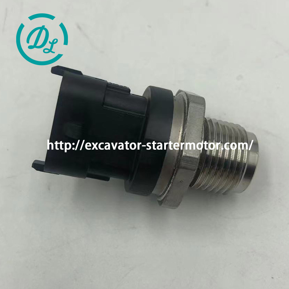Engine Parts Fuel Pressure Sensor 0281002364 0281006364 6D107 Engine