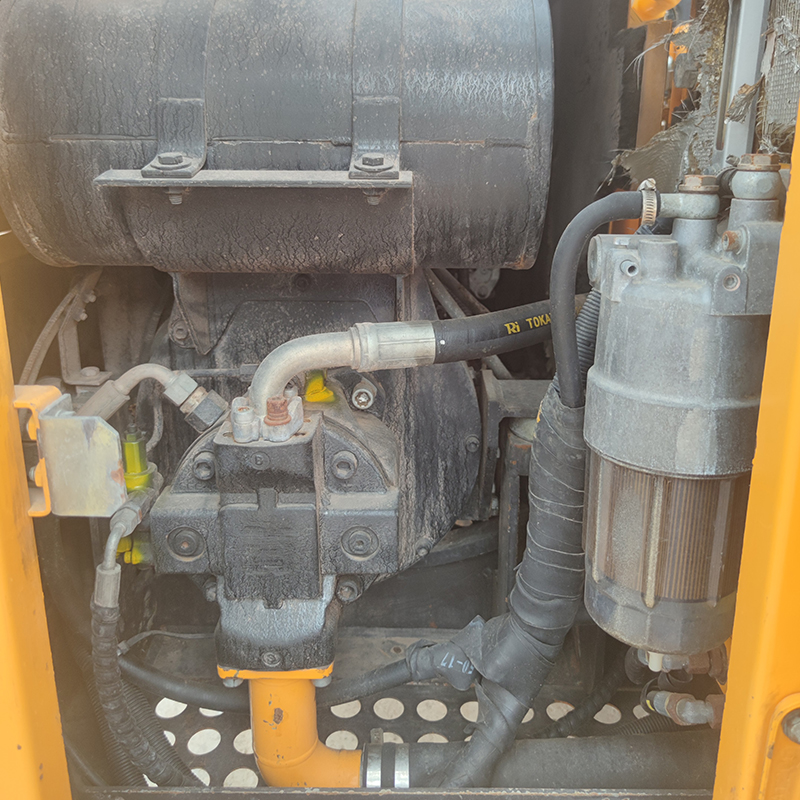 7.5 Ton Crawler Excavator Used Sany SY75C Excavator with ISUZU Engine and Other Hydraulic Pump
