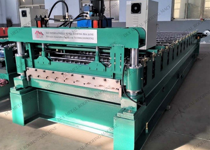 PLC Corrugated Panel Roll Forming Machine 1.25m Metal Sheet Roll Forming Machine