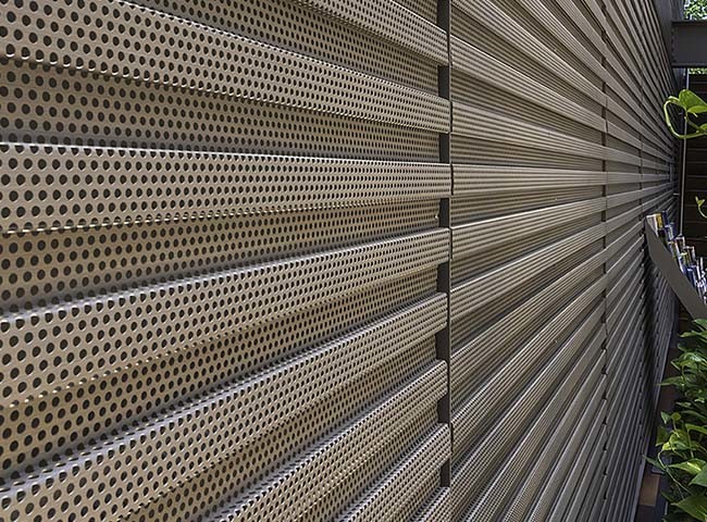 Perforated Aluminum Sheet , Aluminum Perforated Metal Panel Lightweight Is Suitable For Architectural Decoration