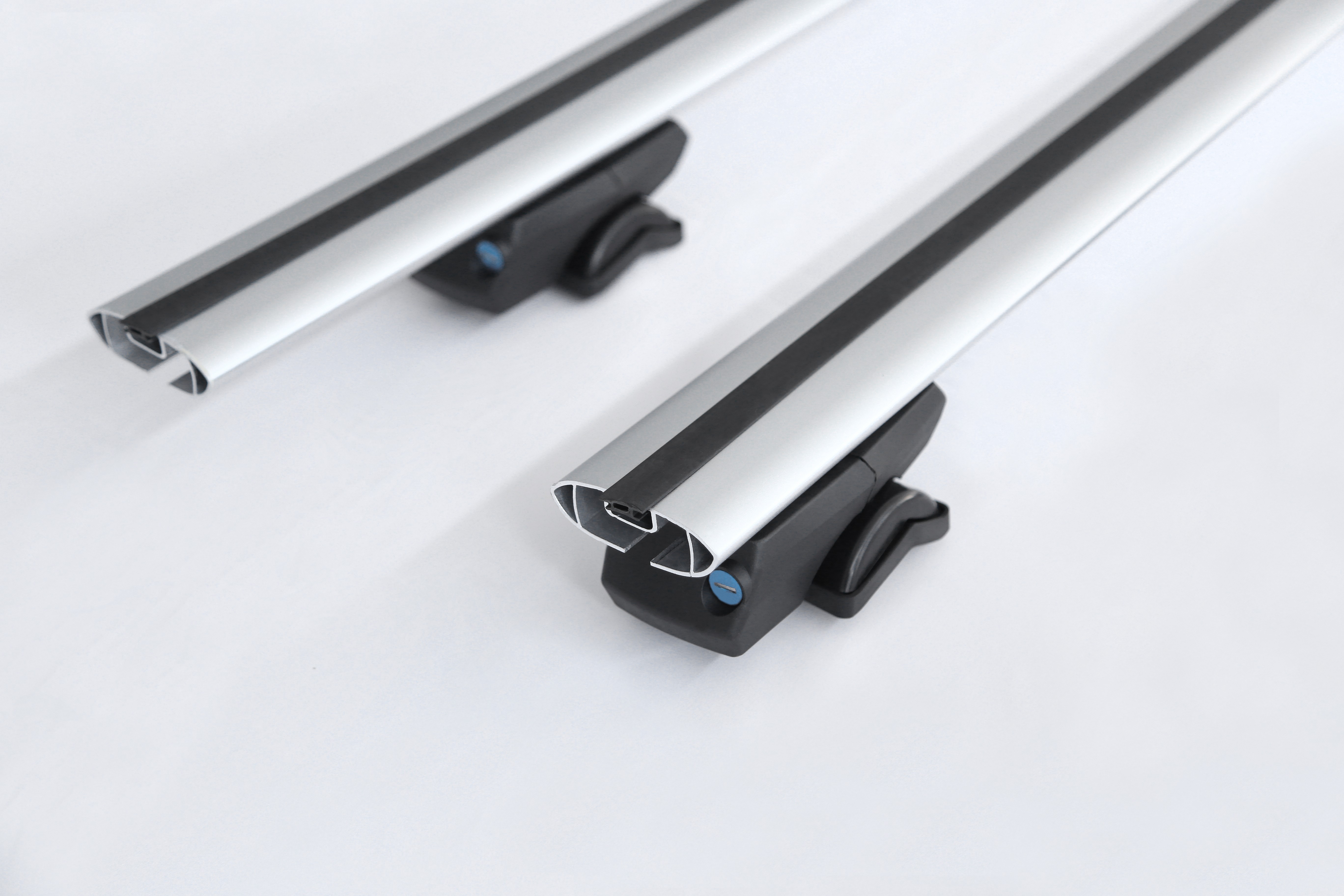 Silver 4runner Cross Bars For Roof Rack 5KG Car Roof Bars