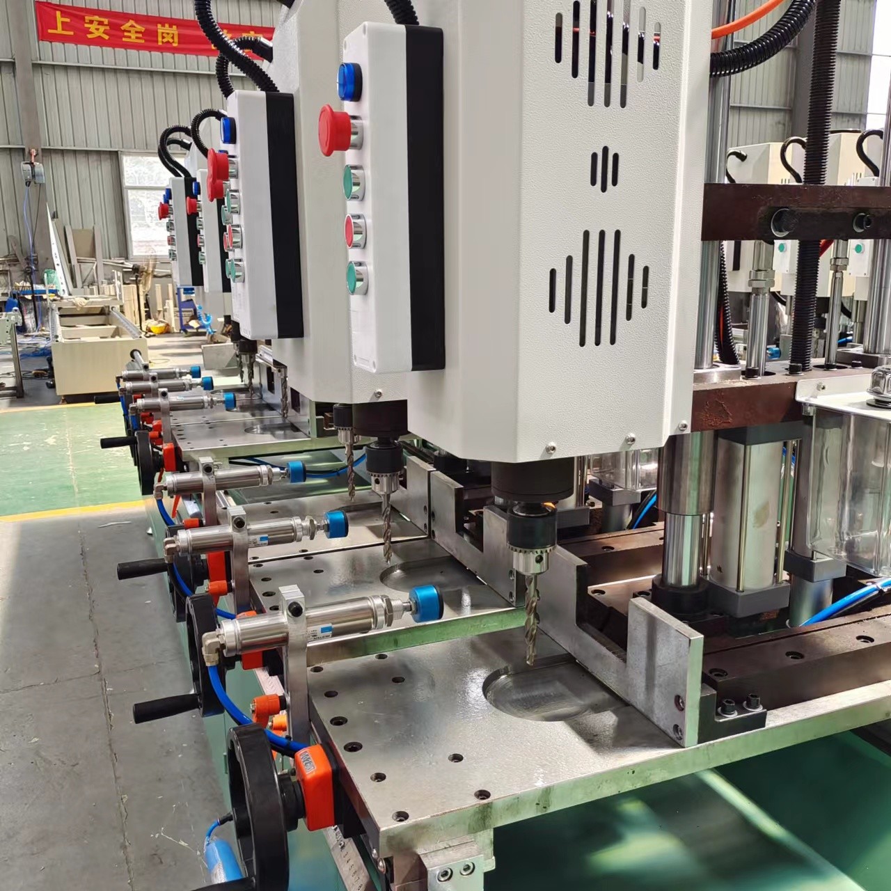 Special Hot Selling Multi-Head Drilling Machines Aluminium Profile Combination Electric Punching Machine