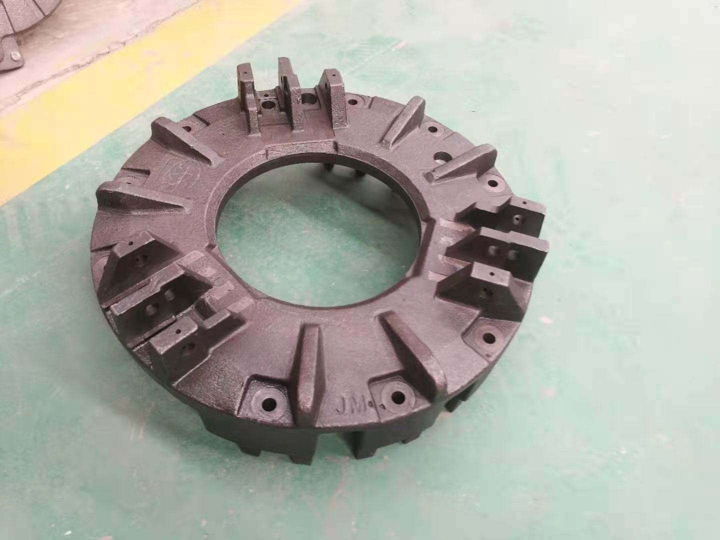 tractor part clutch 13"  3701015m92 133000810  3701011m91 220185100  replacement for  massey ferguson spare parts with pto disc