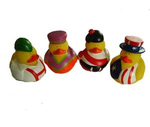 Quality Phthalate Free Vinyl Small Yellow Rubber Ducks With Nation Flag Pattern wholesale