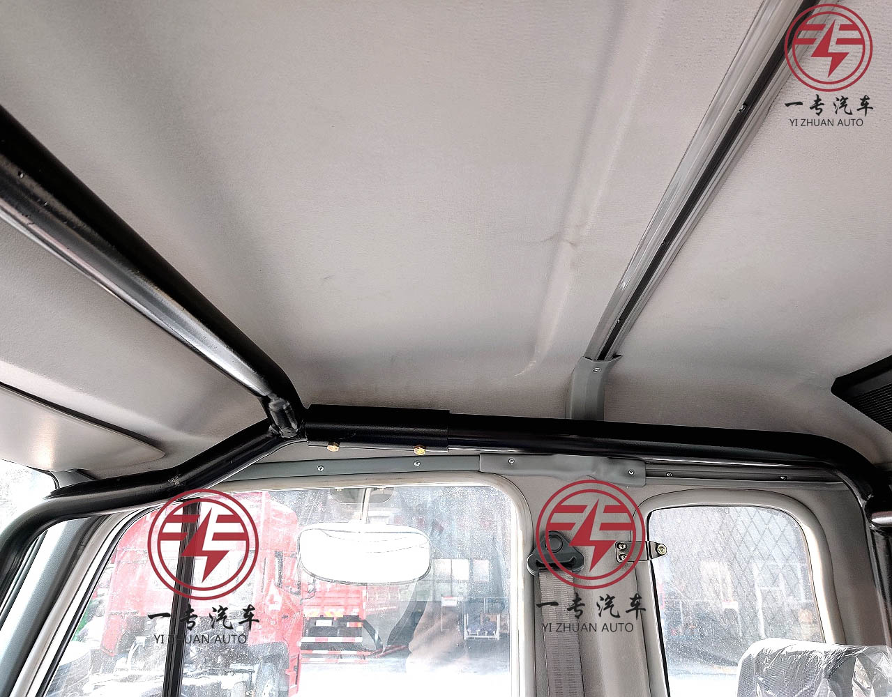 4-6L Engine Capacity 4X4 6X6 LHD RHD Off-Road Cargo Truck for Your Heavy Loads