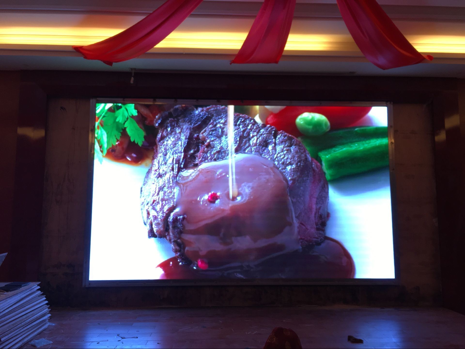 Lightweight Programmable Rental LED Display front service indoor p3 576x576 cabinetled display，1920hz refresh rate