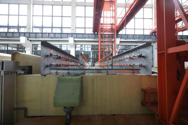 Alulminium Profile Surface Treatment Equipment Vertical Anodizing Production