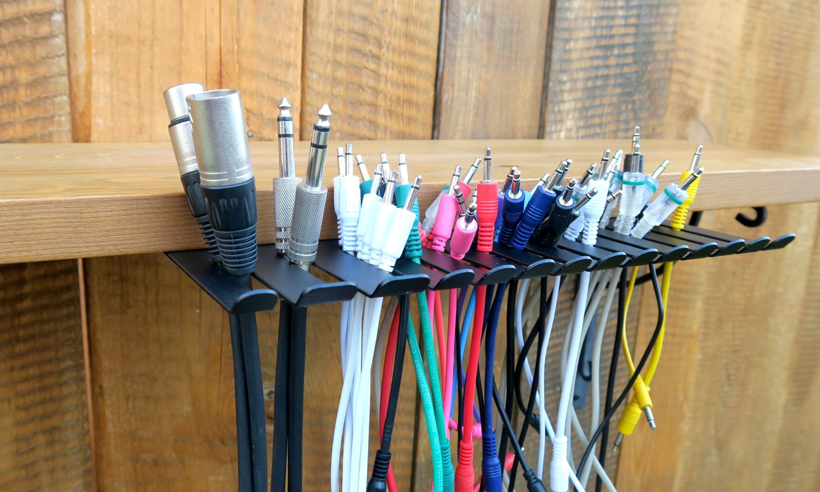 Tidy Workplace Cable Hanger Rack for Patch Leads Carbon Steel Advantage Easy Operation