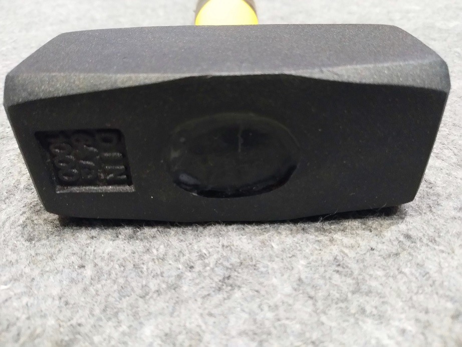 Stoning hammer(XL-0068) with powder coated surface, colored rubber handle and reasonable price