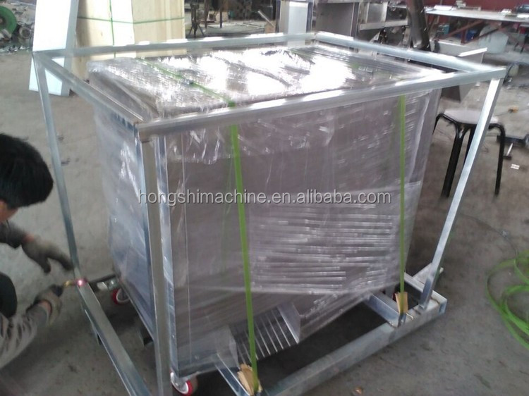 China Stainless Steel Commercial Green Banana Peeling Machine