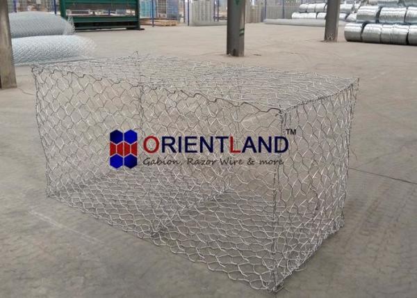 Civil Engineering Woven Mesh Gabion Wall Baskets Hexagonal Hole Shape Flood