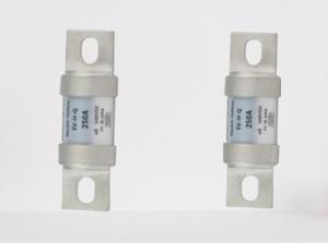 Quality 500VDC EV Charger Ceramic Automotive Fuses Bolt On Installation wholesale