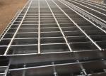 Driveway Road Drainage Catwalk Steel Grating Anti Rust Excellent Bearing