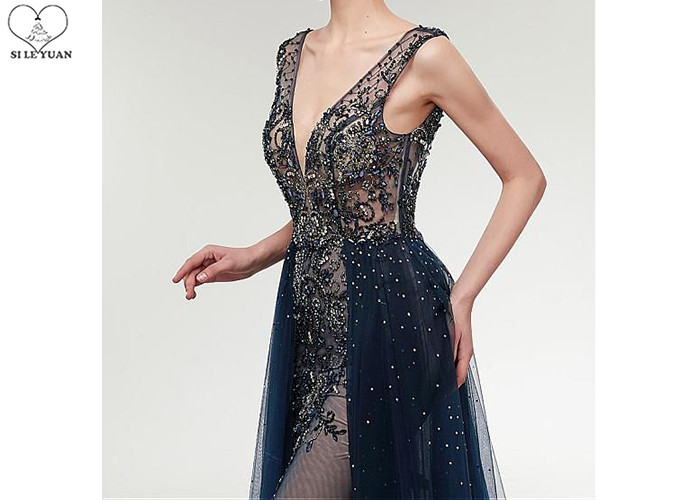 Tulle V Neck Ball Gown Backless / Long Tail Navy Blue Beaded Prom Dress