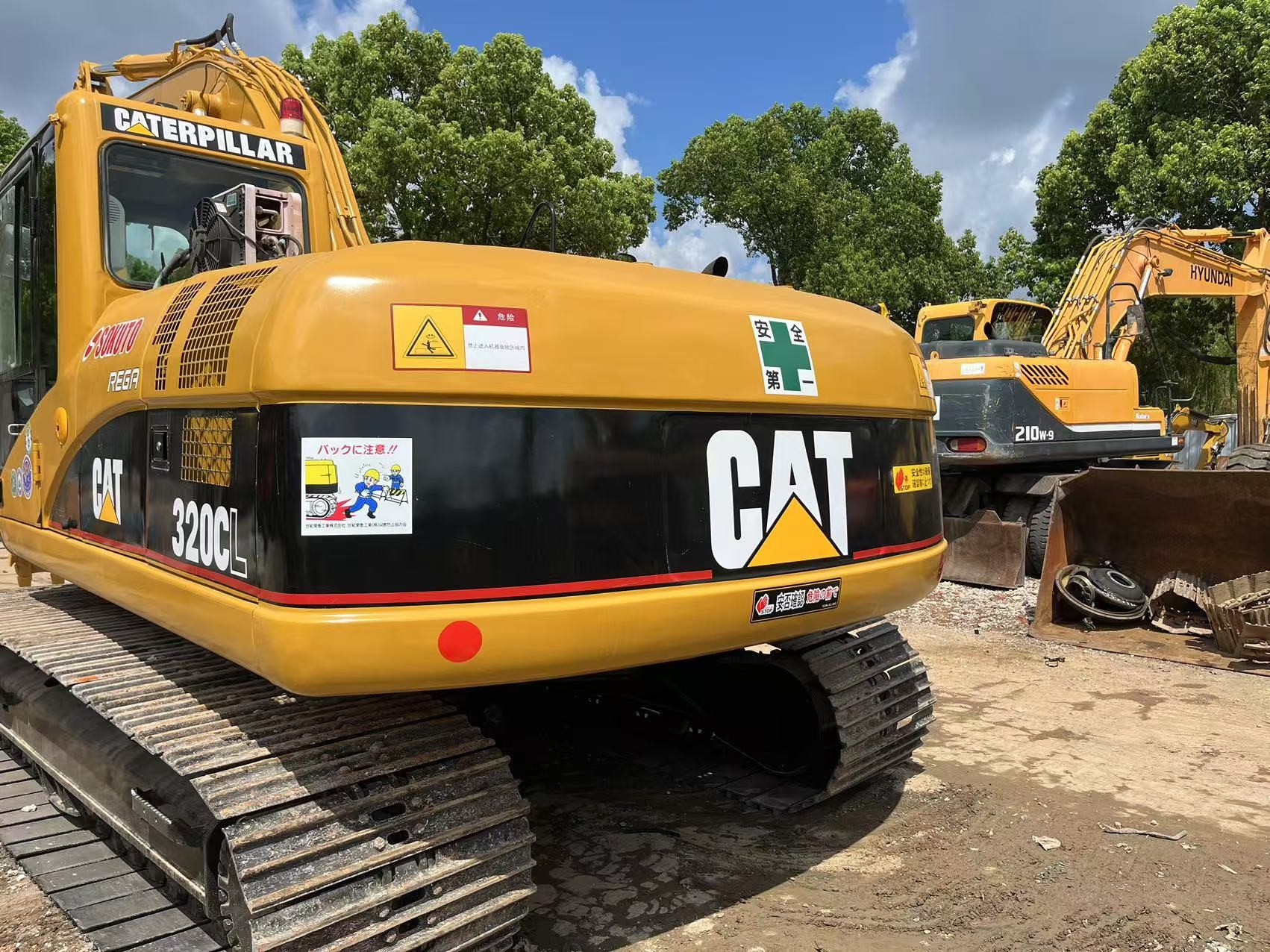Heavy Equipment 20 Tons Used CAT 320CL Mining Excavator With 1m3 Bucket Capacity