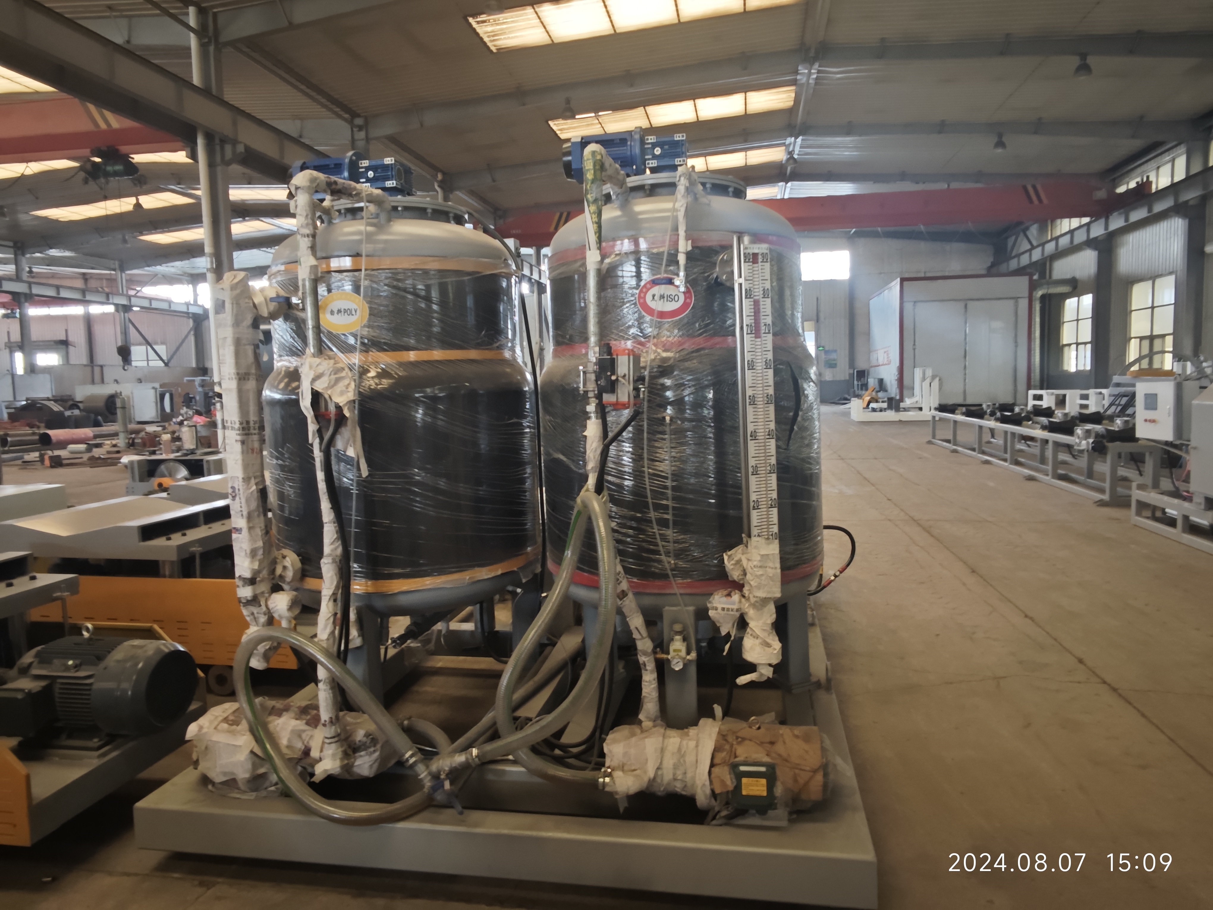 Steel Pipe Anti Corrosion Process Liquid Epoxy Spraying Coating And 3 Layer HDPE Coating Process