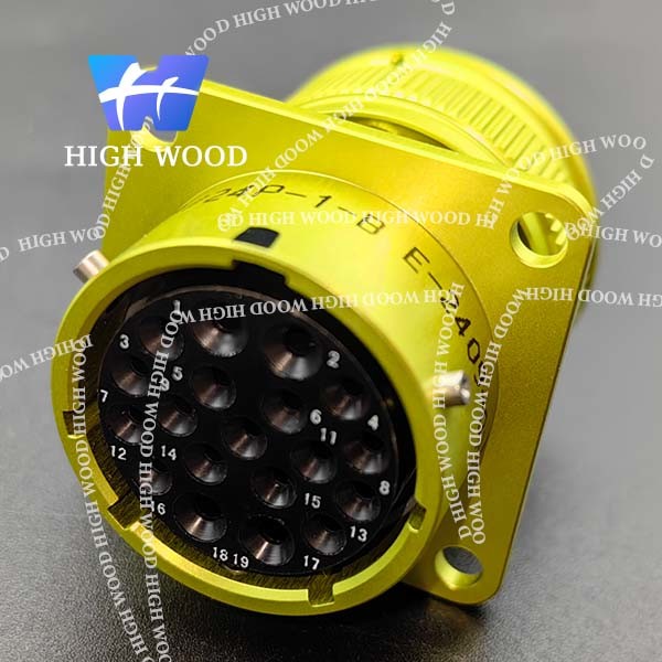 ZH23 Series Environmental Resistance Bayonet Electrical Connector , ZH23-19/24P-1-B