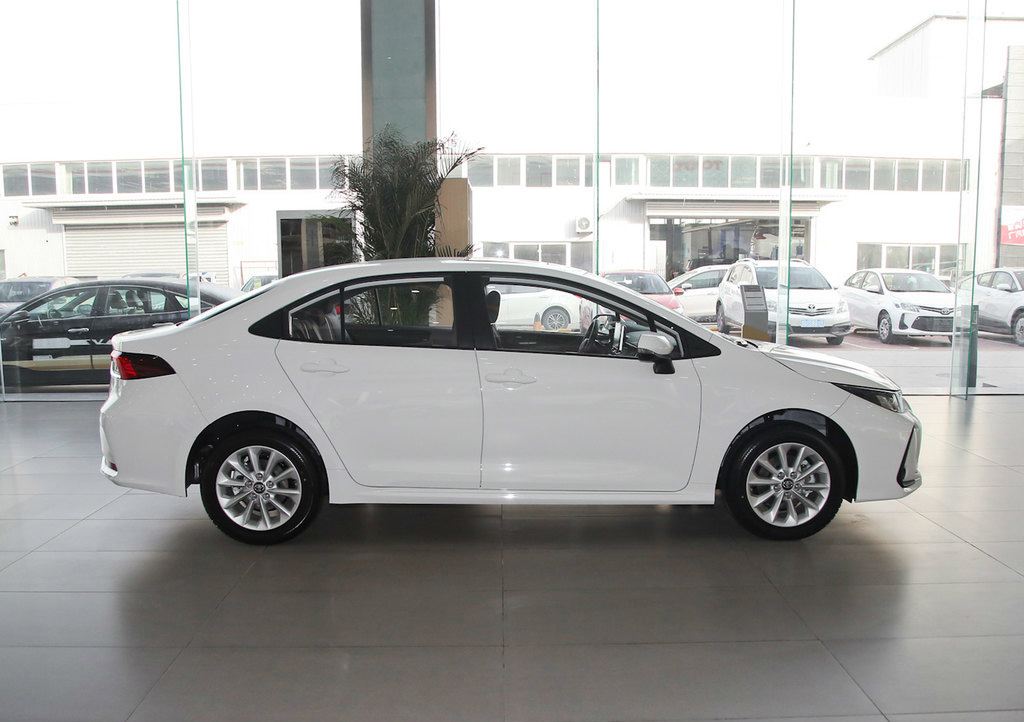 Chinese cars for sale Corolla 2021 1.2T S-CVT Elite PLUS Edition 100% new car