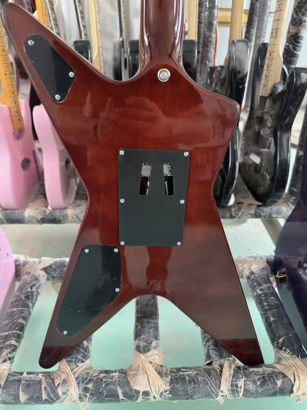 Custom Dean Dimebag Darrell Electric Guitar High end customized electric guitar