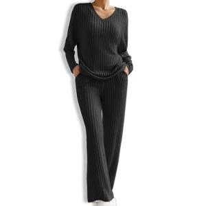 Quality Women s Sweaters for Daily Wear Product Type and Country Of Origin Straight leg pants loose V-neck pit stripe knit suit wholesale